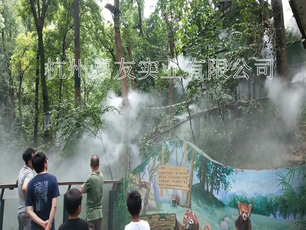 杭州動物園采用“霧王”噴霧降溫系統案例